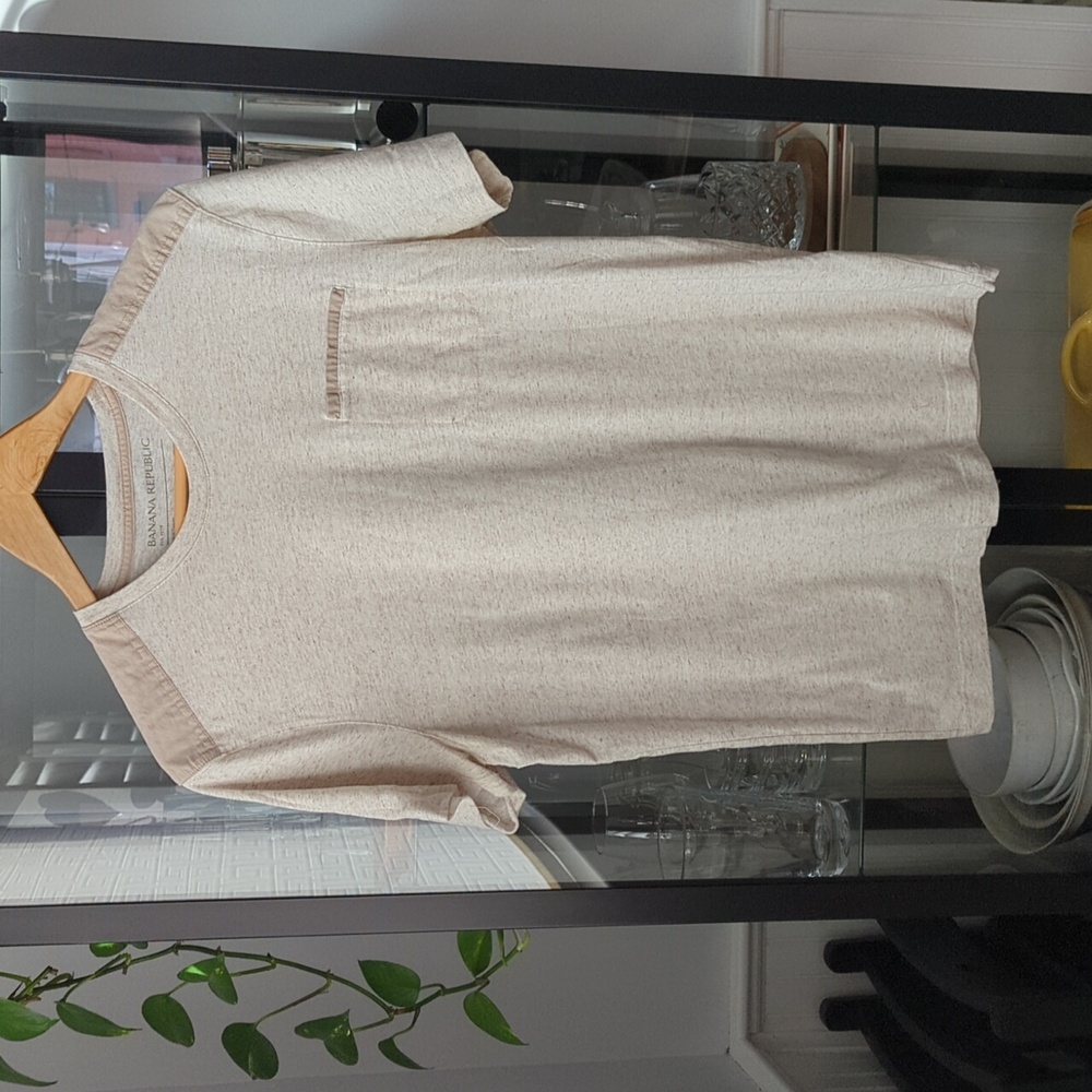 Banana Republic T-shirt